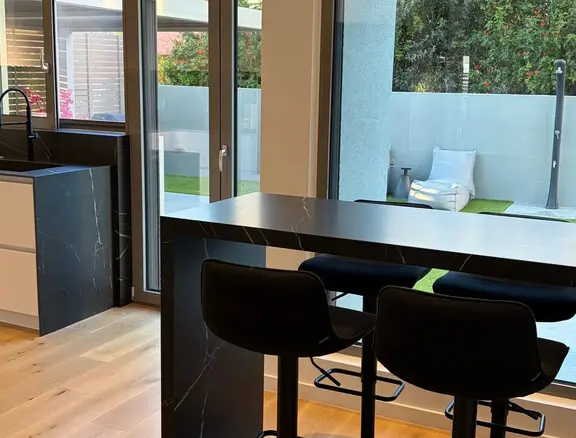 4-bedroom Maisonette In Voula, Greece (187 M²)