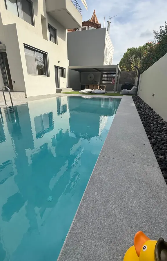 4-bedroom Maisonette In Voula, Greece (187 M²)