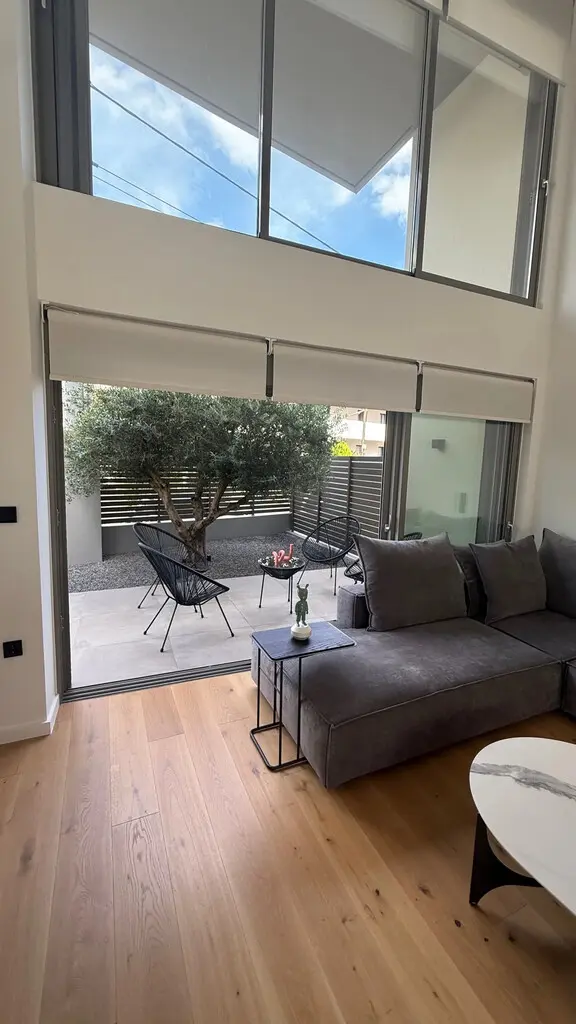 Maisonette Of 187 M² With In Athens