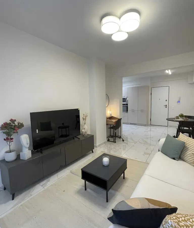 Flat Of 55 M² In Athens