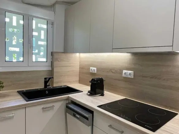 1-bedroom Flat In Glyfada, Greece (55 M²)