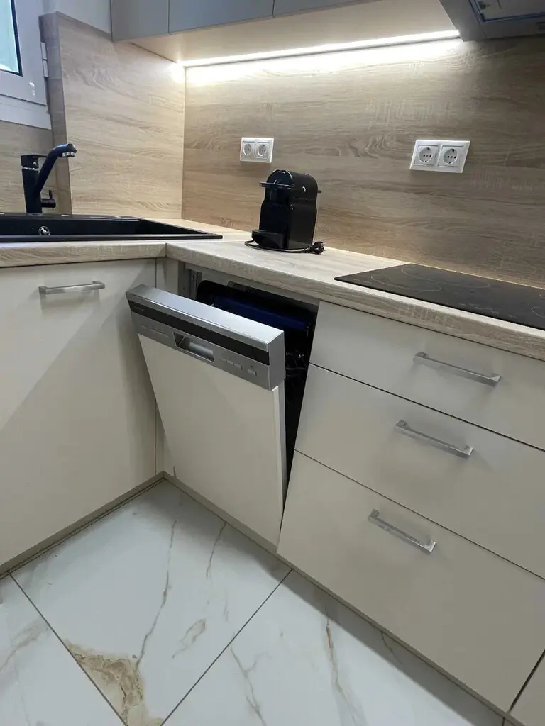 Flat Of 55 M² In Athens