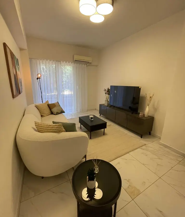 Flat Of 55 M² In Athens