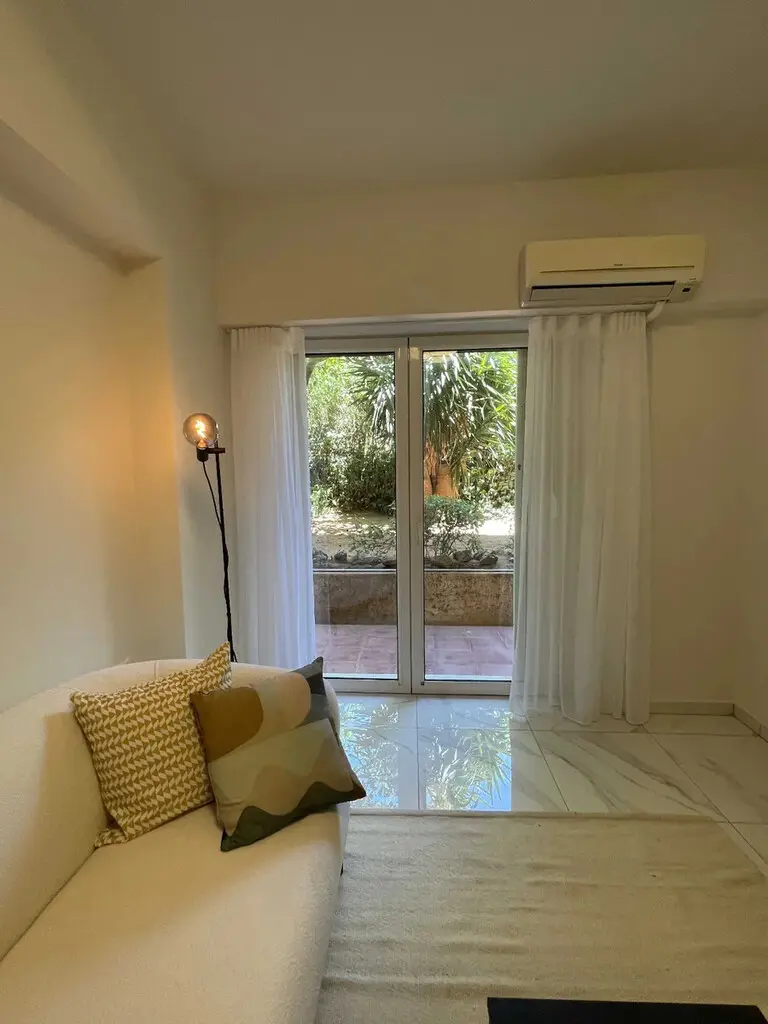 Flat Of 55 M² In Athens