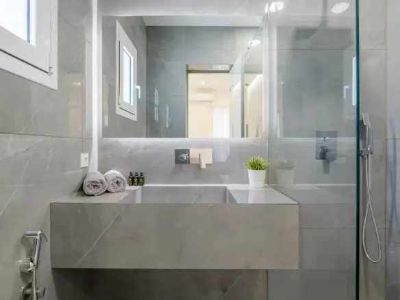 1-bedroom Flat In Glyfada, Greece (20 M²)