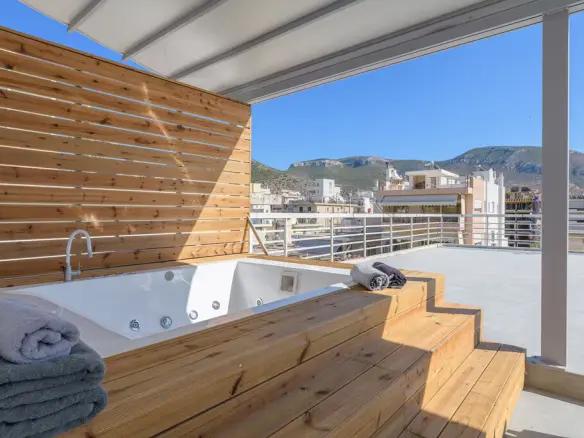 1-bedroom Flat In Glyfada, Greece (20 M²)