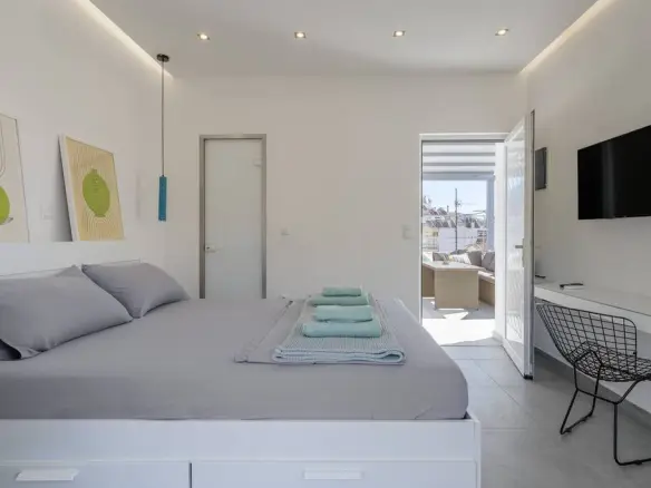 1-bedroom Flat In Glyfada, Greece (20 M²)