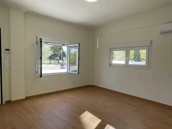 1-bedroom Flat In Glyfada, Greece (55 M²)