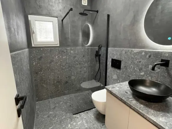 1-bedroom Flat In Glyfada, Greece (55 M²)