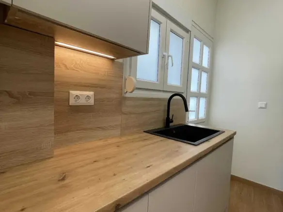1-bedroom Flat In Glyfada, Greece (55 M²)