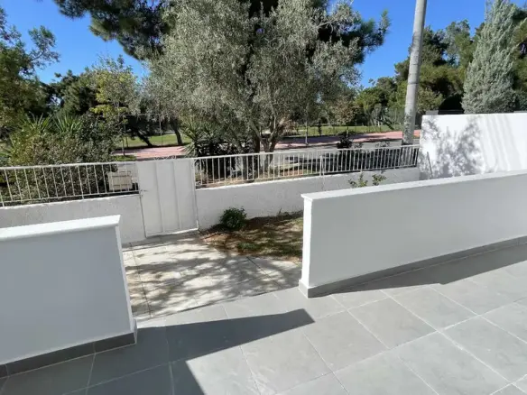 1-bedroom Flat In Glyfada, Greece (55 M²)