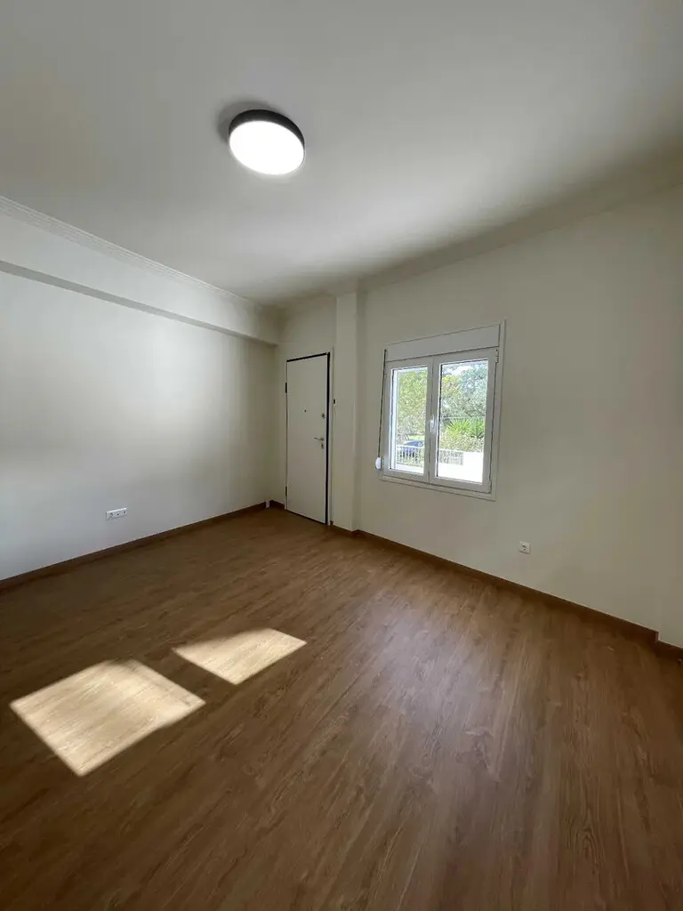 Flat Of 55 M² In Athens