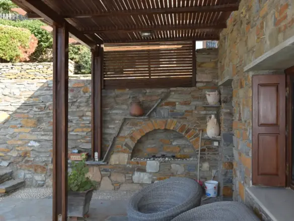6-bedroom Villa In Kea, Greece (350 M²)