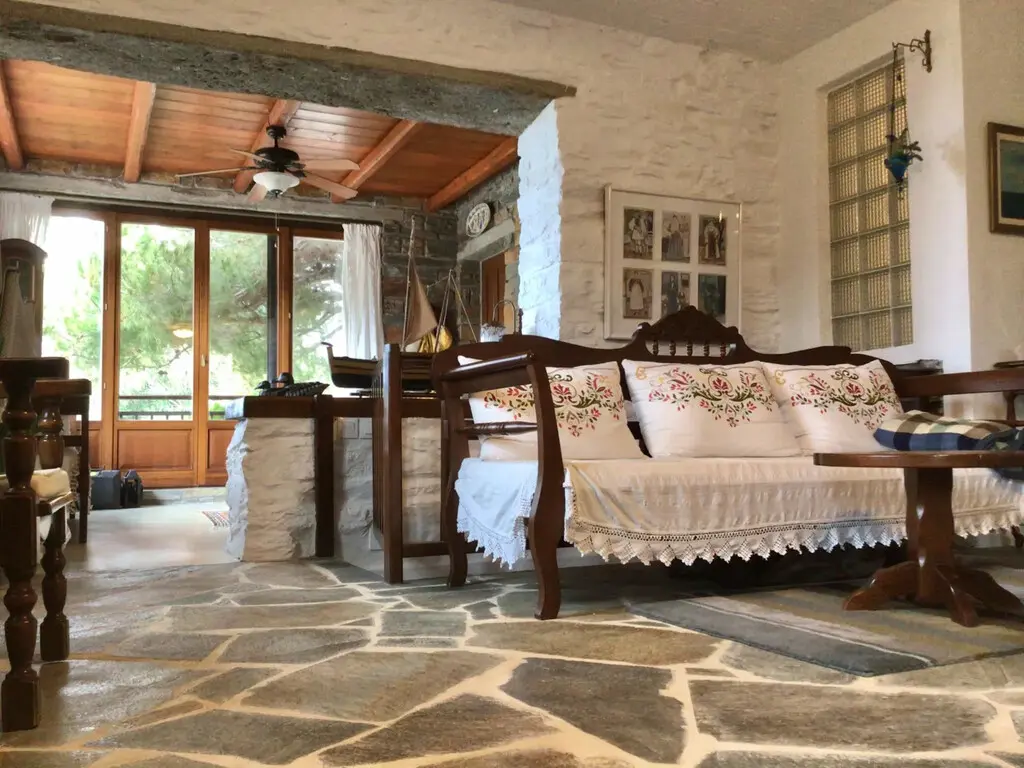 Villa Of 350 M² In Cyclades