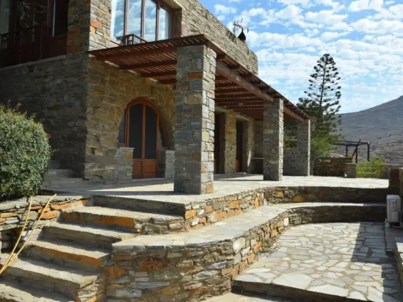 6-bedroom Villa In Kea, Greece (350 M²)