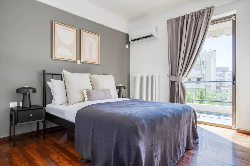 Flat Of 130 M² In Athens