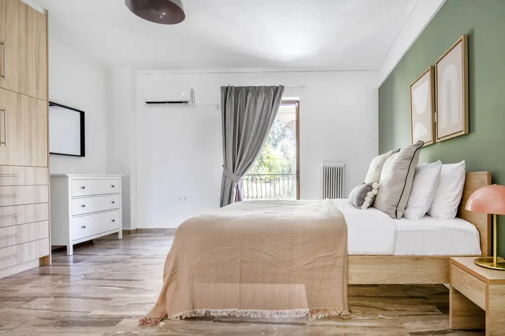 Flat Of 130 M² In Athens