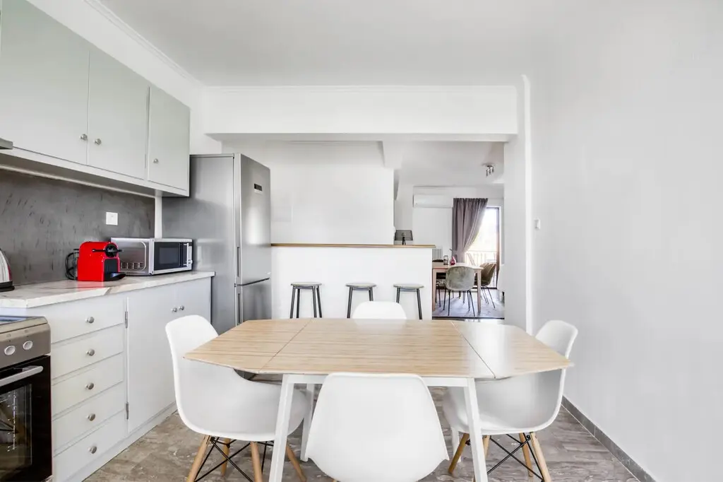 Flat Of 130 M² In Athens