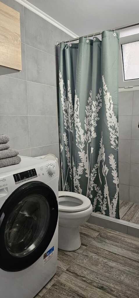 Flat Of 55 M² In Athens
