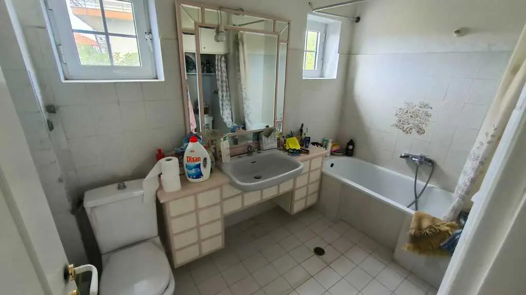 Detached House Of 300 M² In Olympic Coast