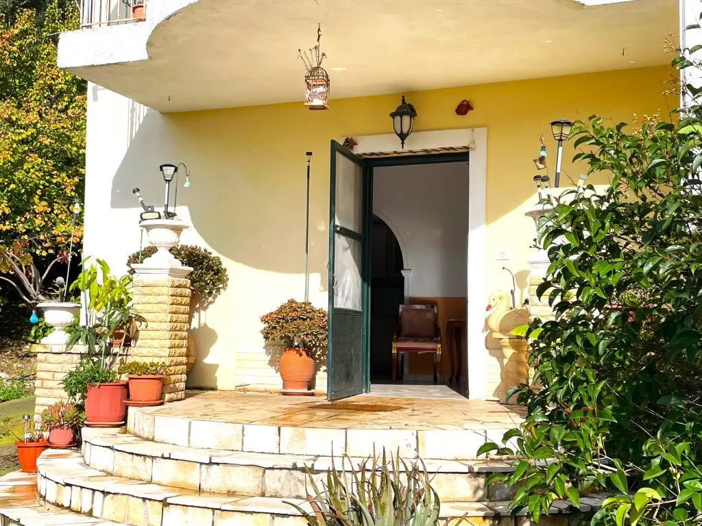 Detached House Of 197 M² In Corfu