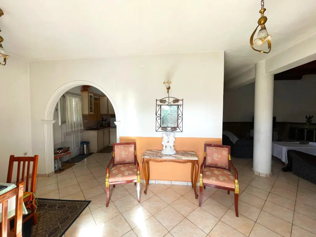 Detached House Of 197 M² In Corfu