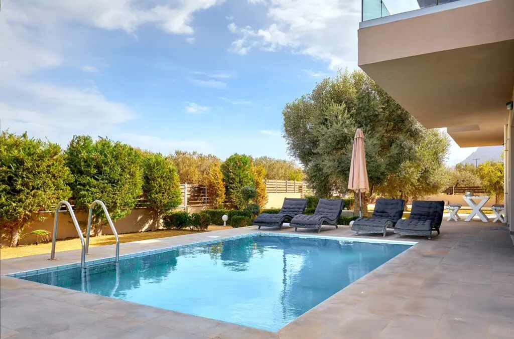 Villa Of 104 M² In Crete