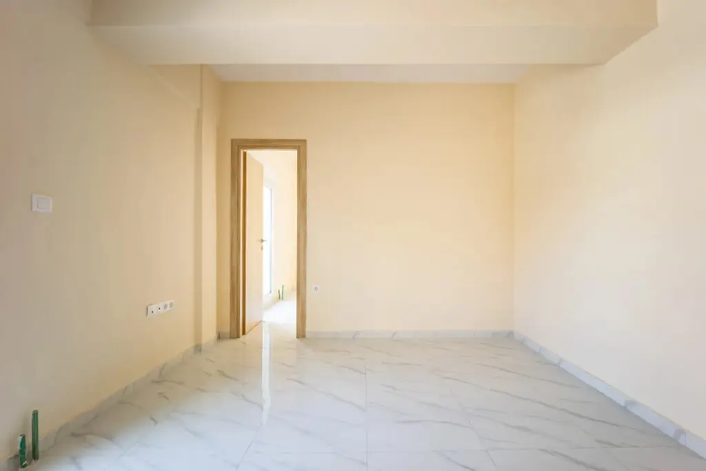 Flat Of 30 M² With Balcony In Thessaloniki