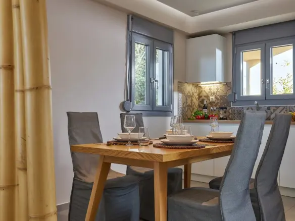 2-bedroom Villa In Chersonisos, Greece (104 M²)