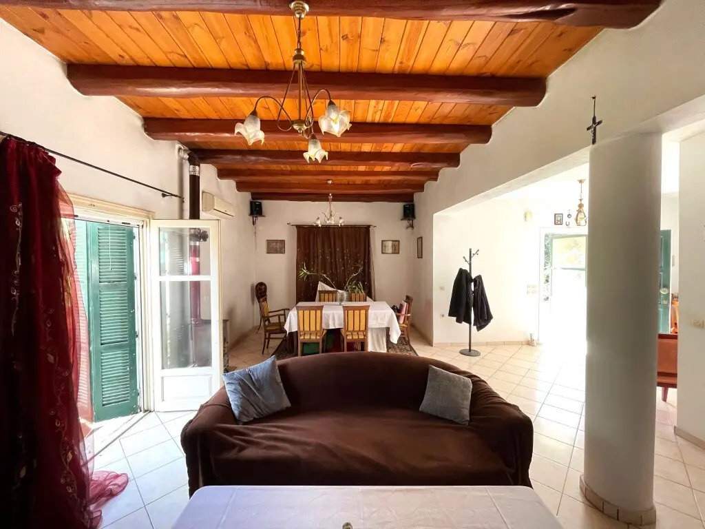 Detached House Of 197 M² In Corfu