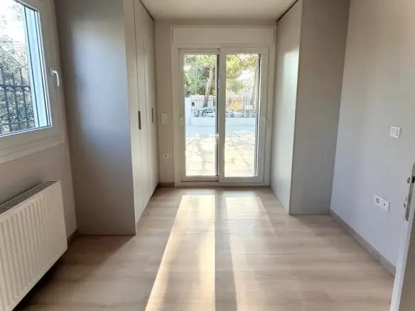 2-bedroom Detached House In Kalivia Thorikou, Greece (78 M²)