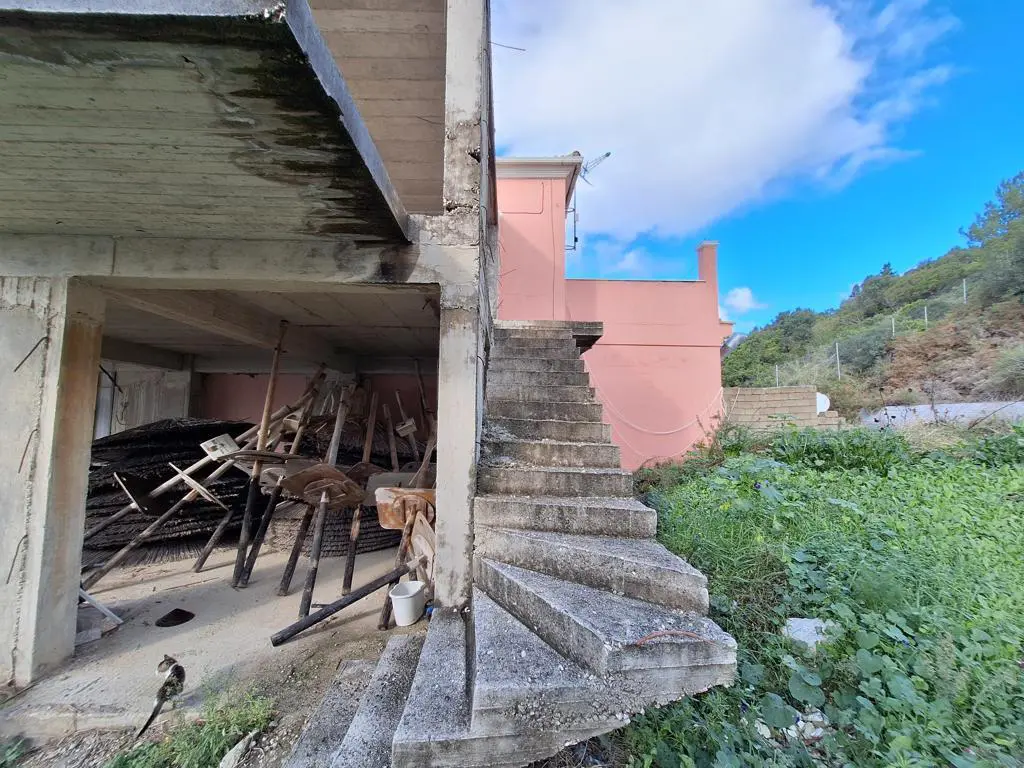 Building In Corfu, Greece (120 M²)