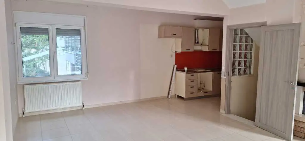 Apartment Of 143 M² In The Suburbs Of Thessaloniki
