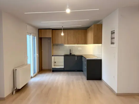 2-bedroom Detached House In Kalivia Thorikou, Greece (78 M²)