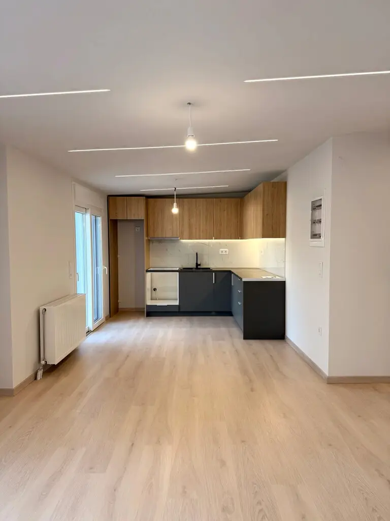Detached House Of 78 M² In Attica