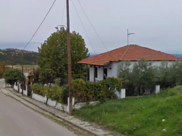 2-bedroom Detached House In Vertiskos, Greece (65 M²)