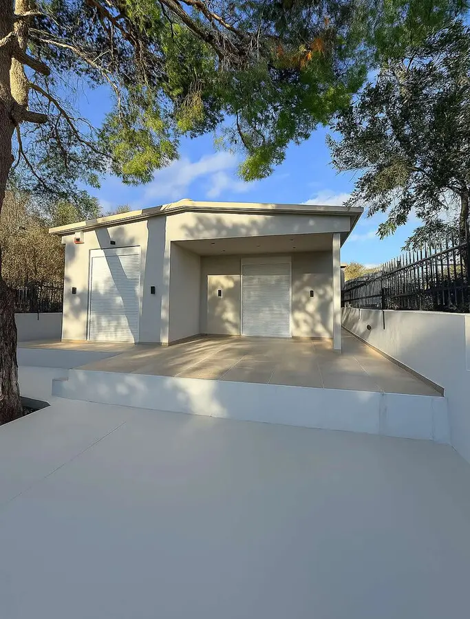 2-bedroom Detached House In Kalivia Thorikou, Greece (78 M²)