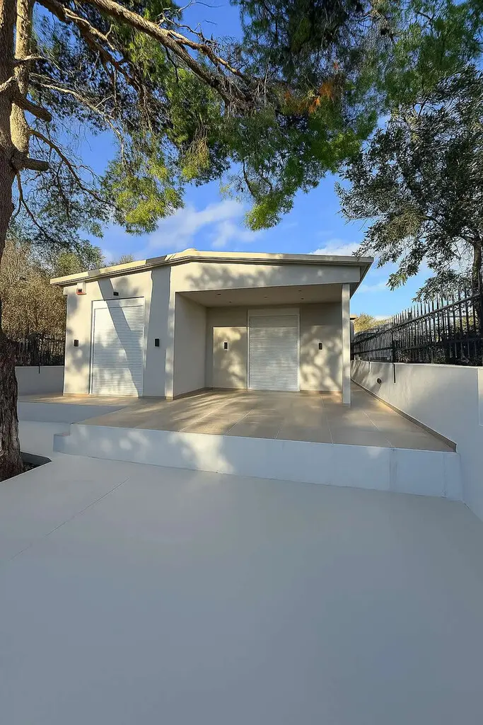 Detached House Of 78 M² In Attica