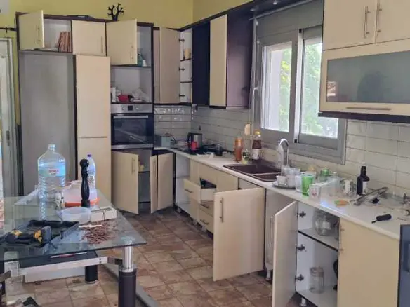 Detached House In Lagkadas, Greece (200 M²)