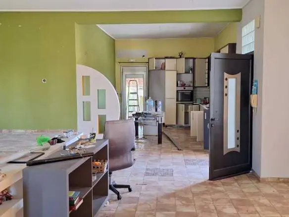 Detached House In Lagkadas, Greece (200 M²)