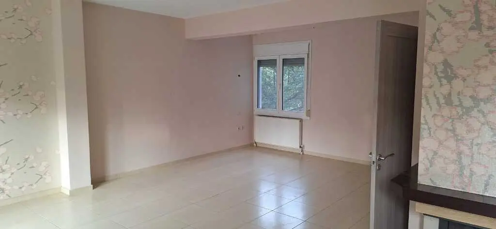 Apartment Of 143 M² In The Suburbs Of Thessaloniki