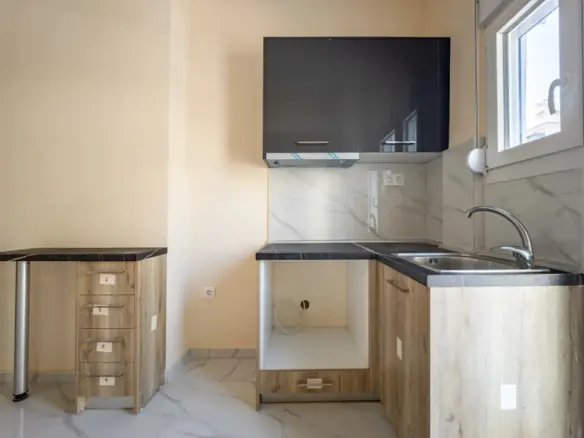 1-bedroom Flat In Analipsi – Mpotsari – Nea Paralia, Greece (30 M²)