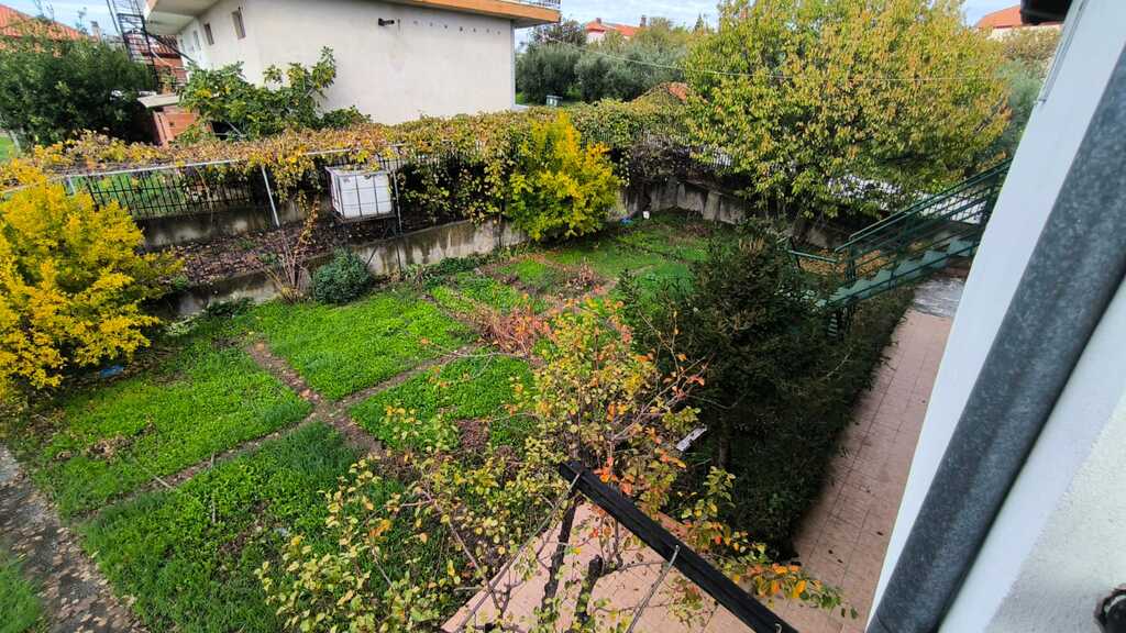 Detached House Of 300 M² In Olympic Coast