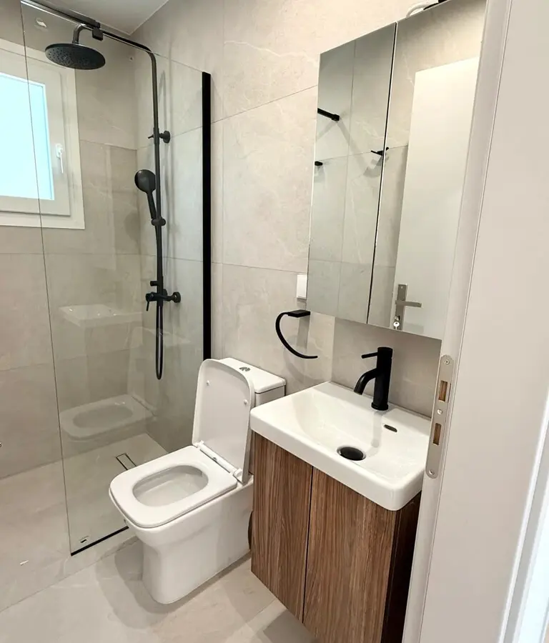 2-bedroom Detached House In Kalivia Thorikou, Greece (78 M²)