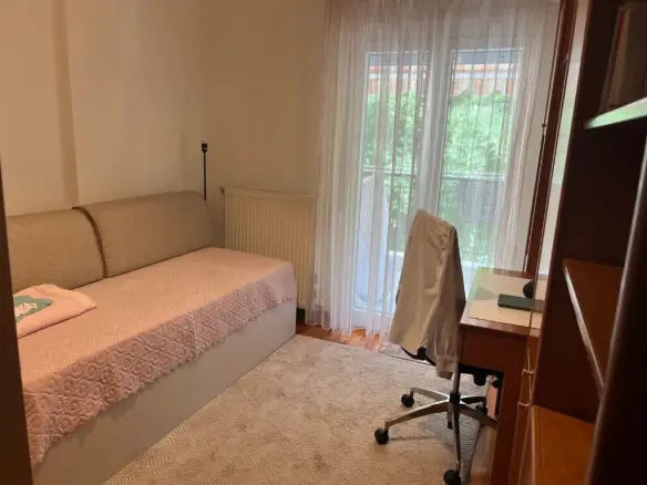 2-bedroom Flat In Ampelokipoi, Greece (82 M²)