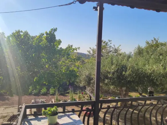 2-bedroom Detached House In Vertiskos, Greece (65 M²)