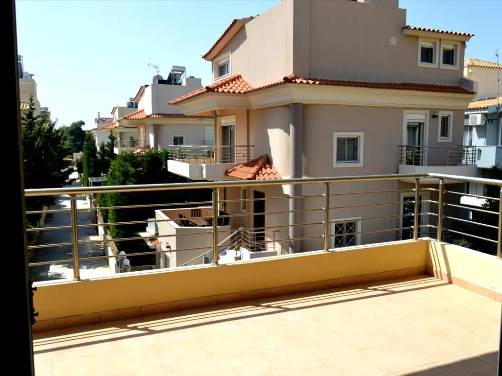 Detached House Of 213 M² In Athens