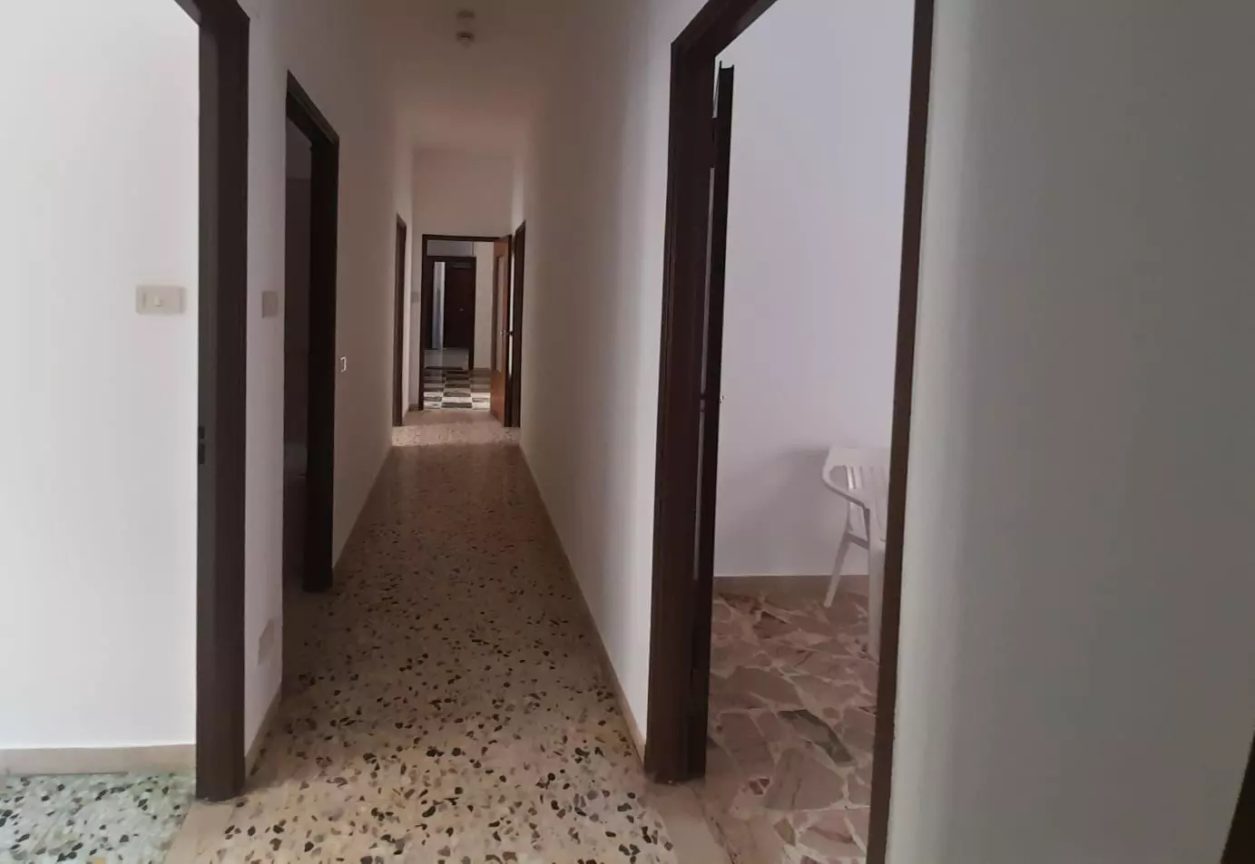 10 Apartment Of 100 M² With 3 Bedrooms, 2 Bathrooms In Sant Gervasi