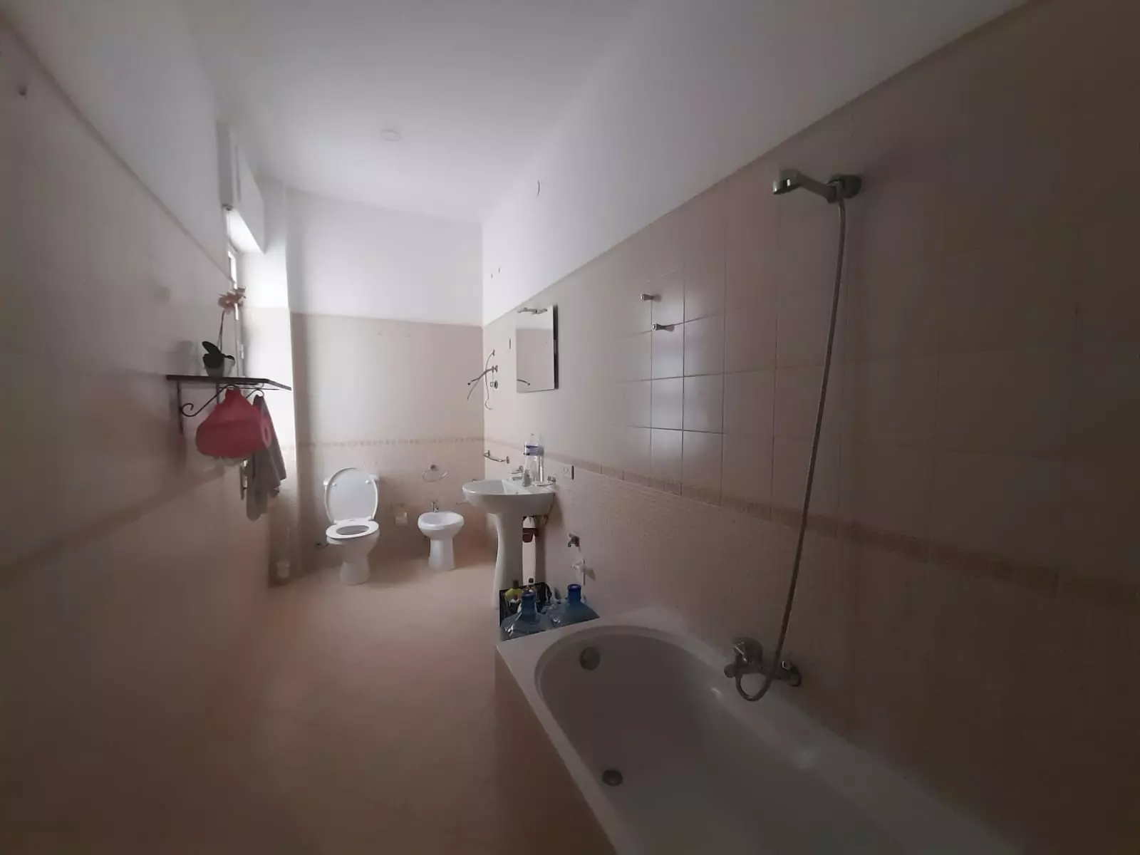 15 Apartment Of 100 M² With 3 Bedrooms, 2 Bathrooms In Sant Gervasi