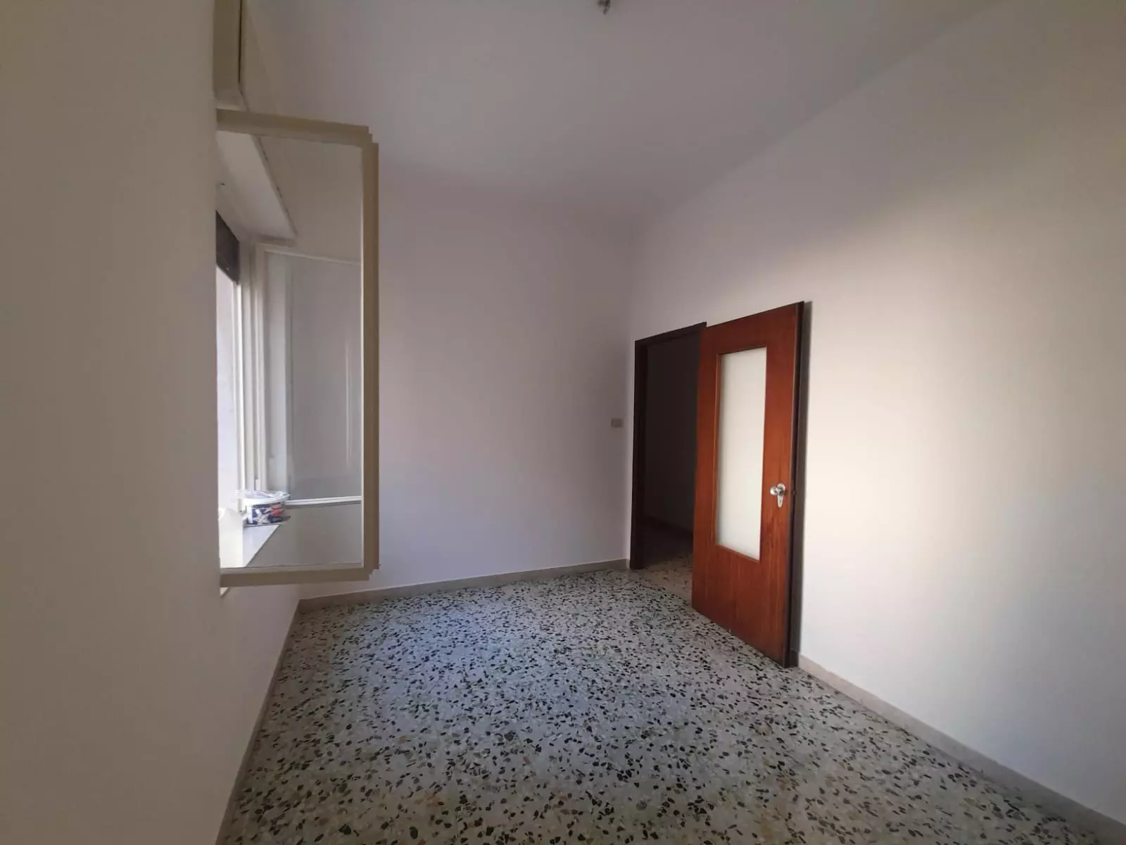 16 Apartment Of 100 M² With 3 Bedrooms, 2 Bathrooms In Sant Gervasi